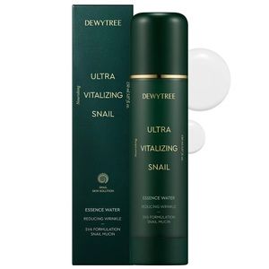 Dewytree Ultra Vitalizing Snail Essence Water